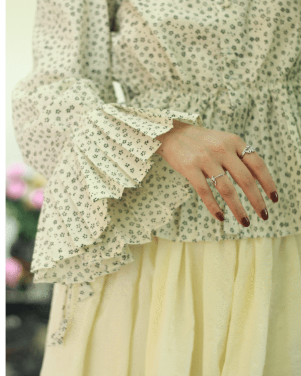 Chic 2-Piece Floral Peplum Top & Skirt Set